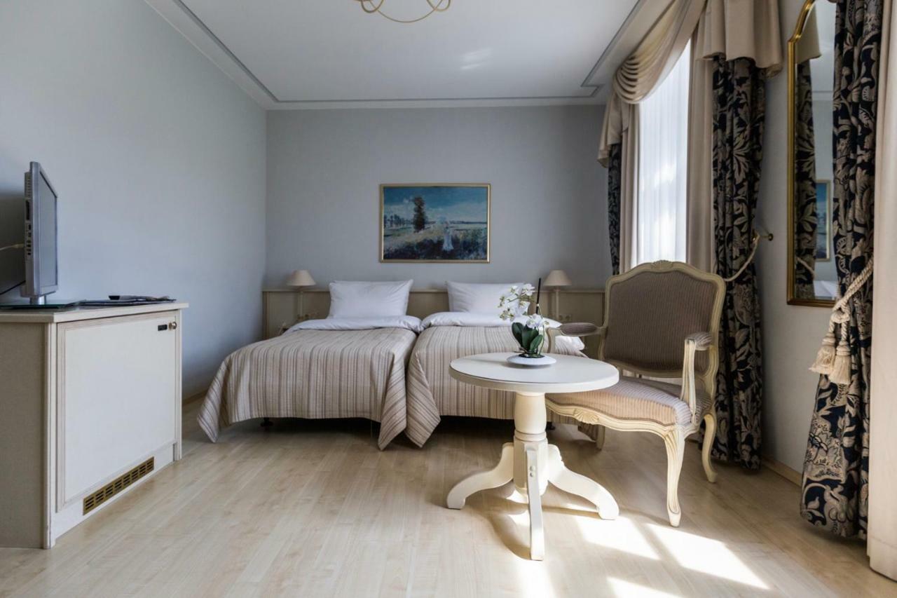 Hotel Burghof 호프 외부 사진