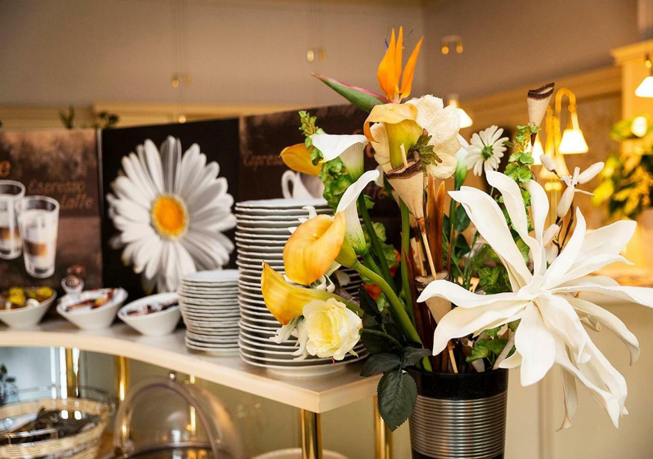 Hotel Burghof 호프 외부 사진